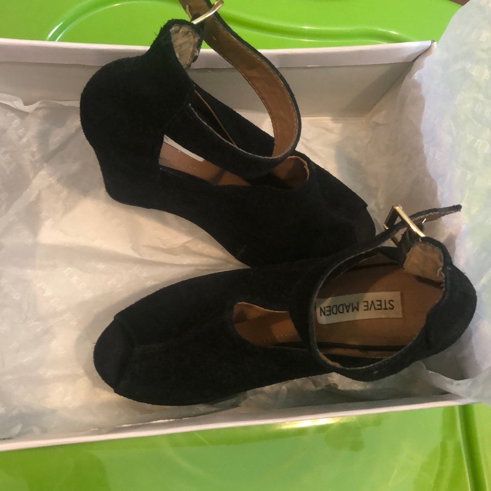 Suede high wedge